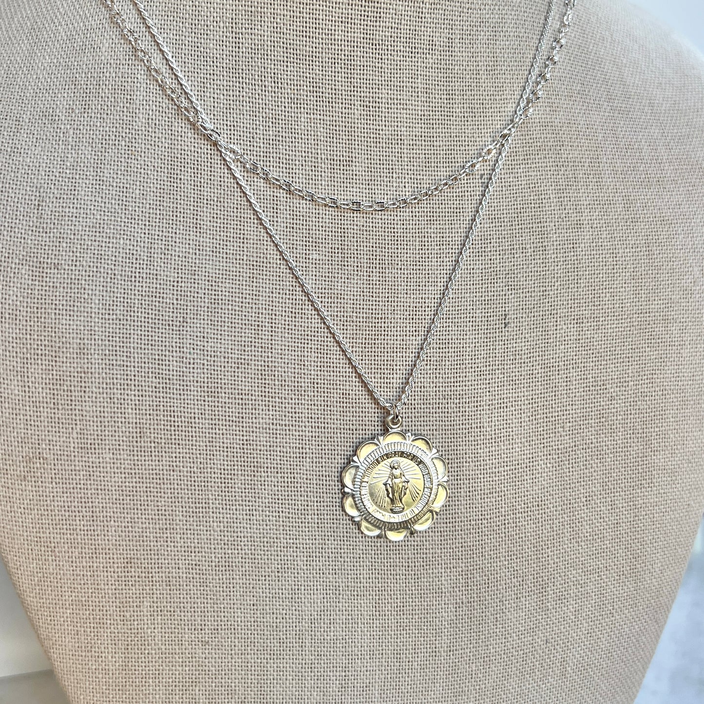 Scalloped Miraculous Medal Simple Chain- Sterling Silver